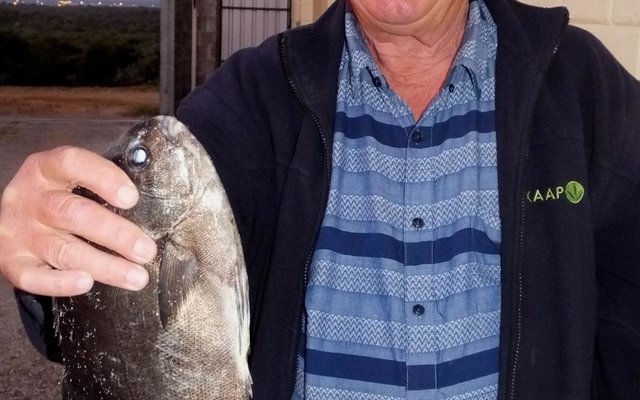 Mynard van Niekerk met sy vangs